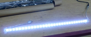 LED-Leiste für das Marquee. Sollte ein 50 cm Element nicht ausreichen, kann ich ein weiteres Element kaskadieren.